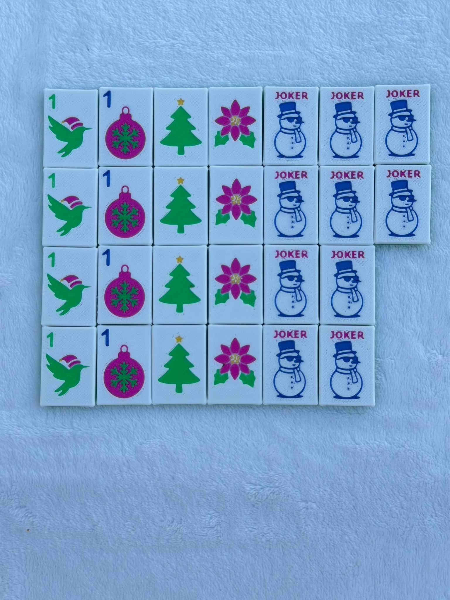 Mahjong on the Go - Holiday Edition